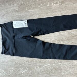 Wonder Under (Size 4) Leggings (New with Tags!)